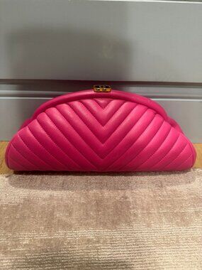Chanel Pink Chevron Timeless Clutch Lambskin Gold Hardware Kisslock
